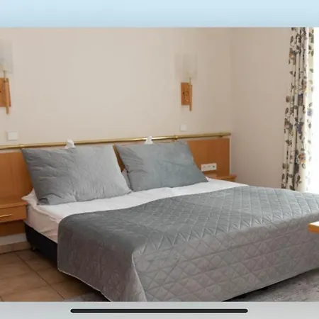 Hotel Garni An Der Eissporthalle