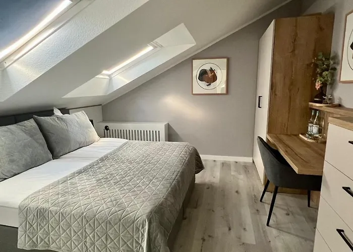 Victoria Ντίνσλακεν