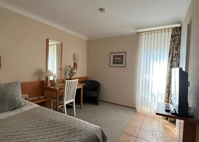 Victoria Ξενοδοχείο Ντίνσλακεν