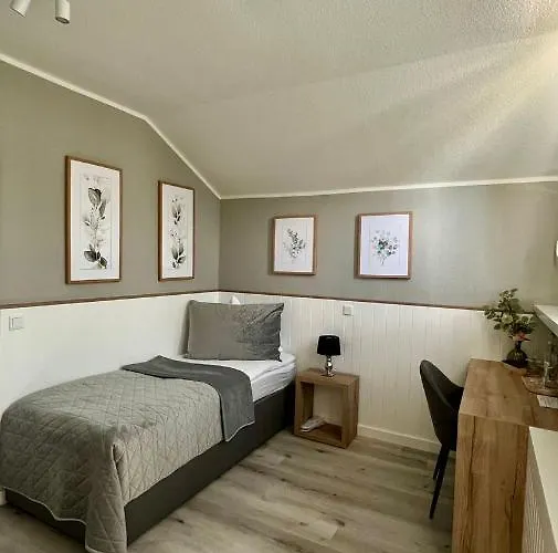 Victoria 3* Ντίνσλακεν