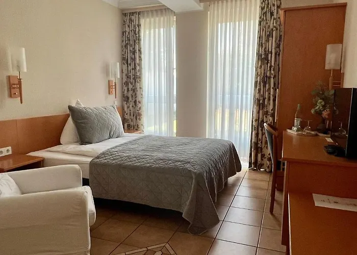 Victoria 3* Ντίνσλακεν